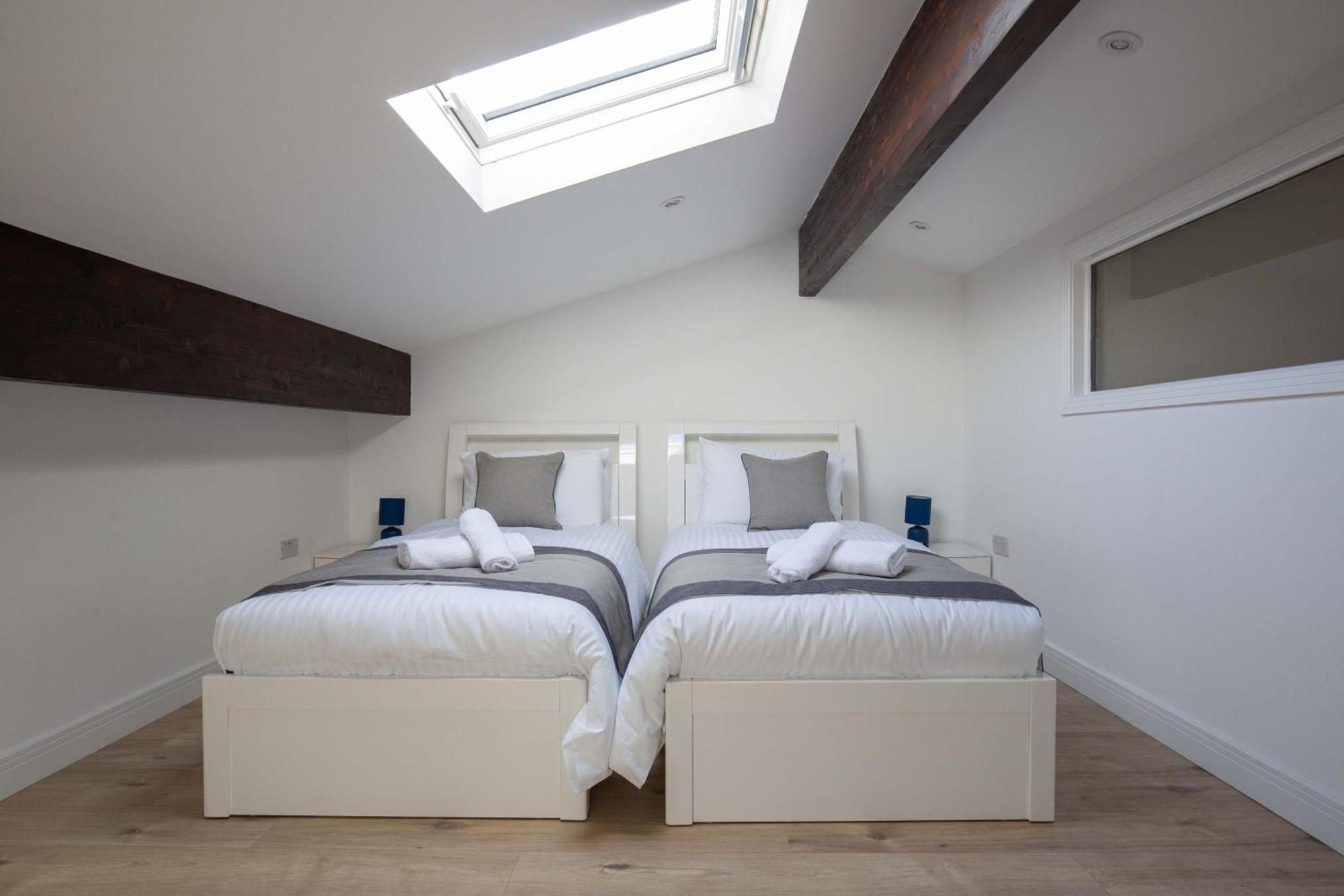 Ascot Cottage Cirencester Ngoại thất bức ảnh